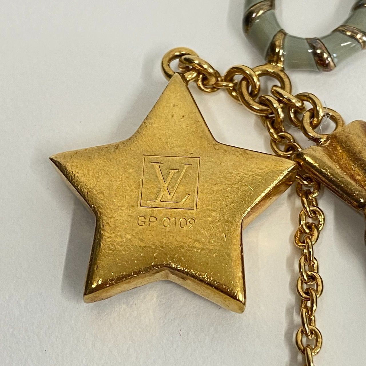 VUITTON