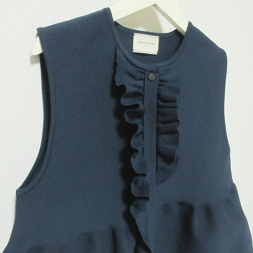 ユナイテッドアローズ Pフリル ニットベスト ジレ ネイビー UNITED