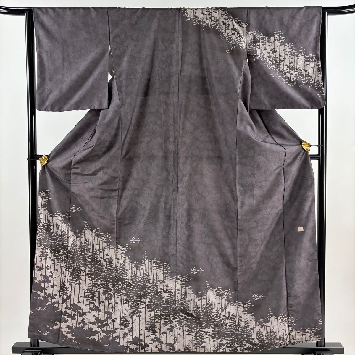 訪問着 身丈159.5cm 裄丈65cm M 袷 紬地 落款 樹木 蔦 焦茶色 正絹 秀品