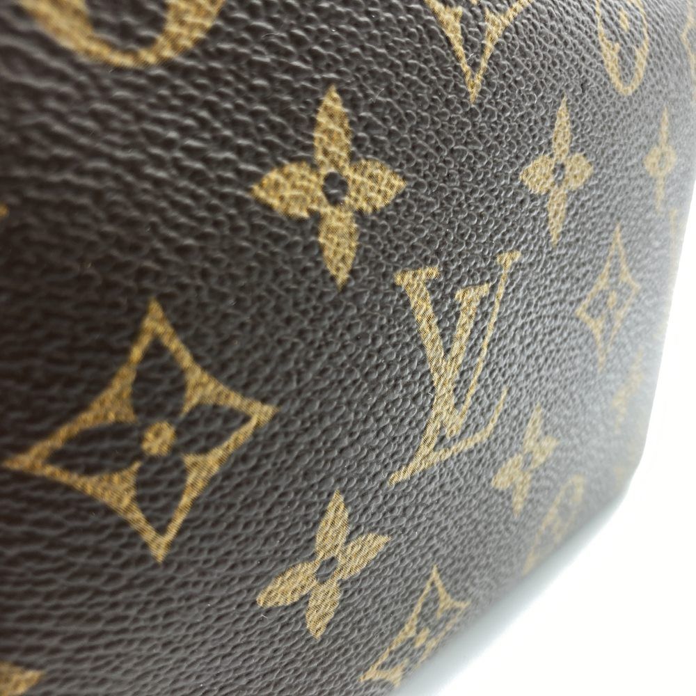 VUITTON