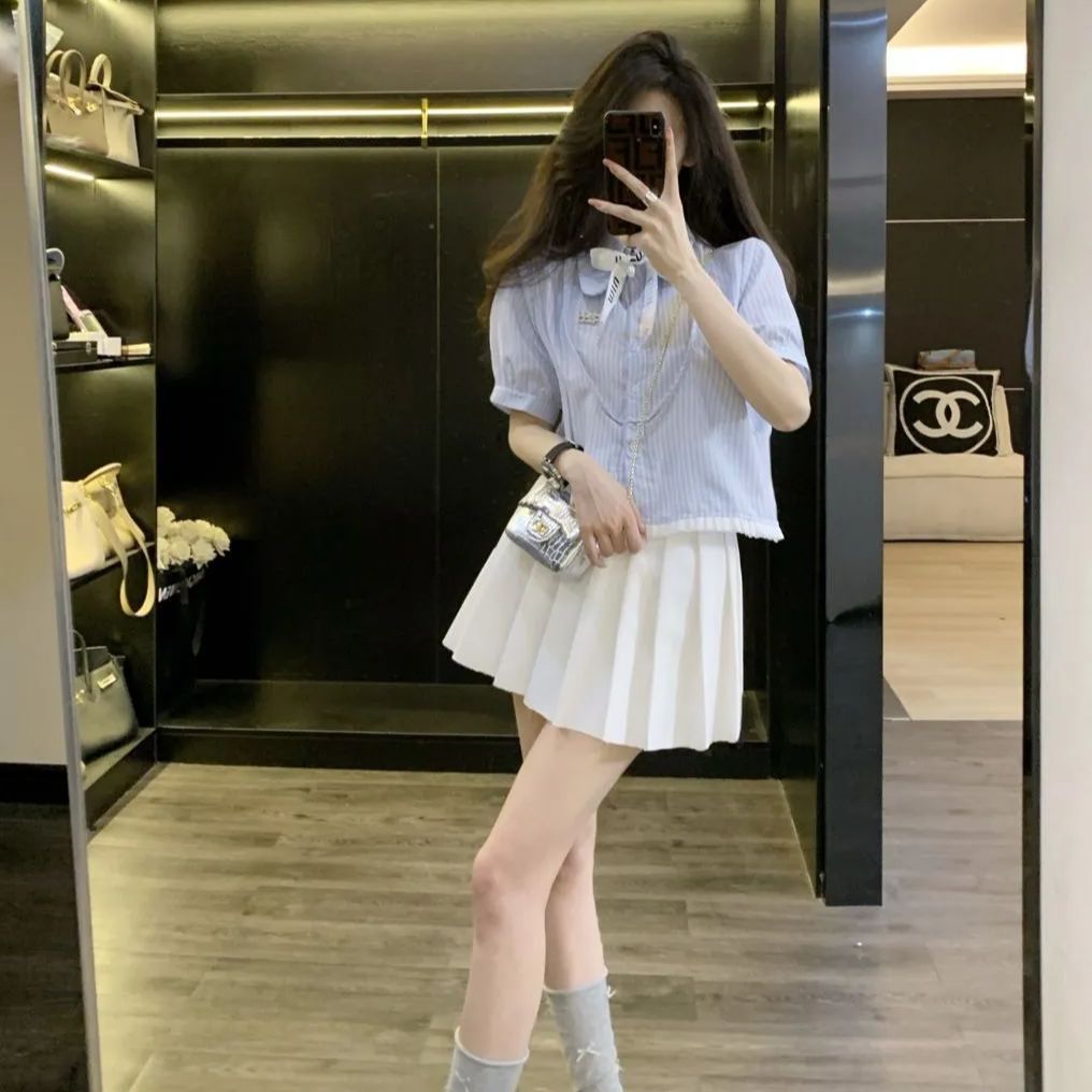 ロピア 爆買い MIU MIU メルカリ - シャツとスカートの2点セッ スカート