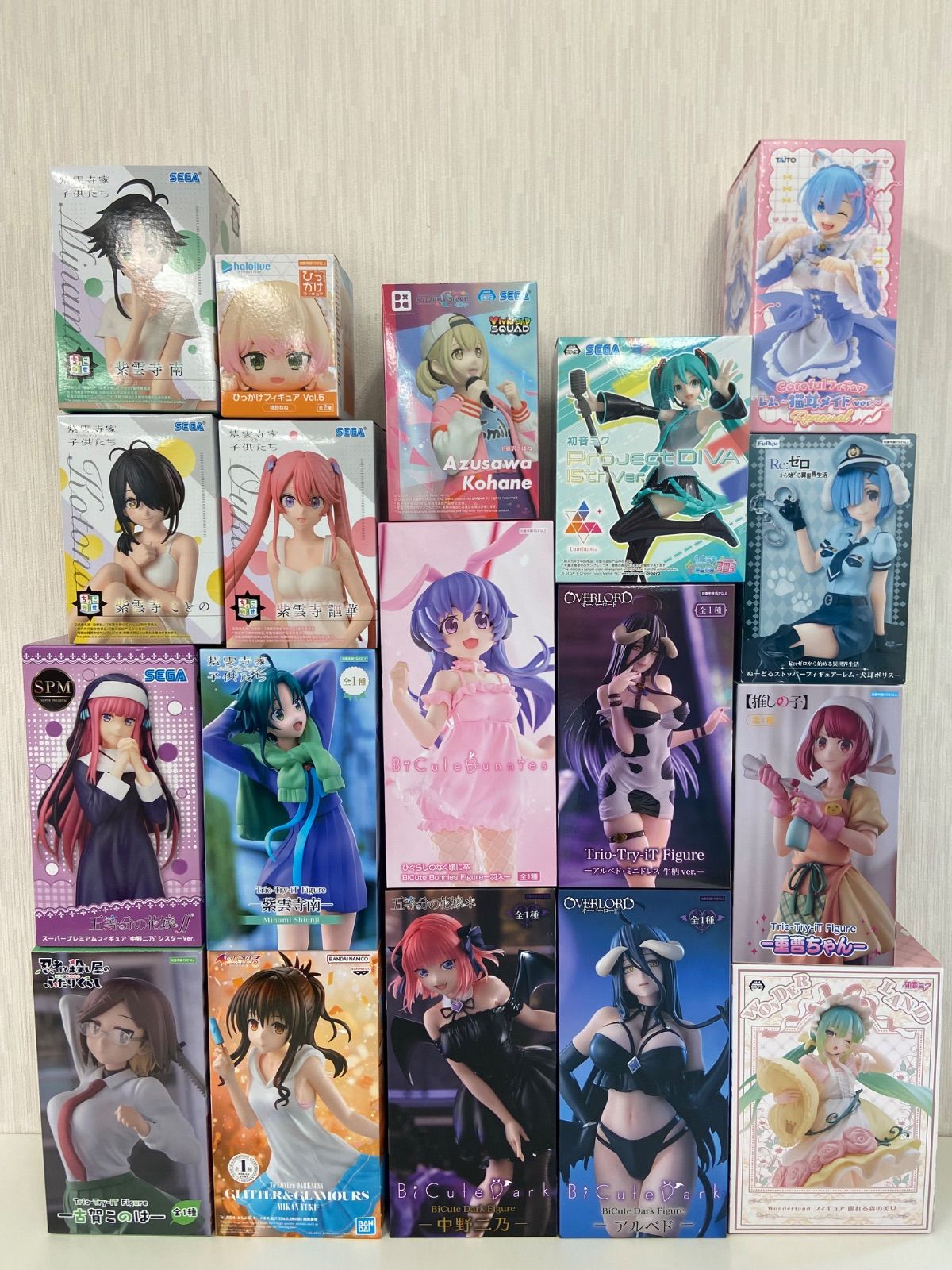 未開封 美少女 プライズ フィギュア まとめ 計18点 オーバーロード 紫雲寺家 リゼロ 他 バンプレスト ME27-2639