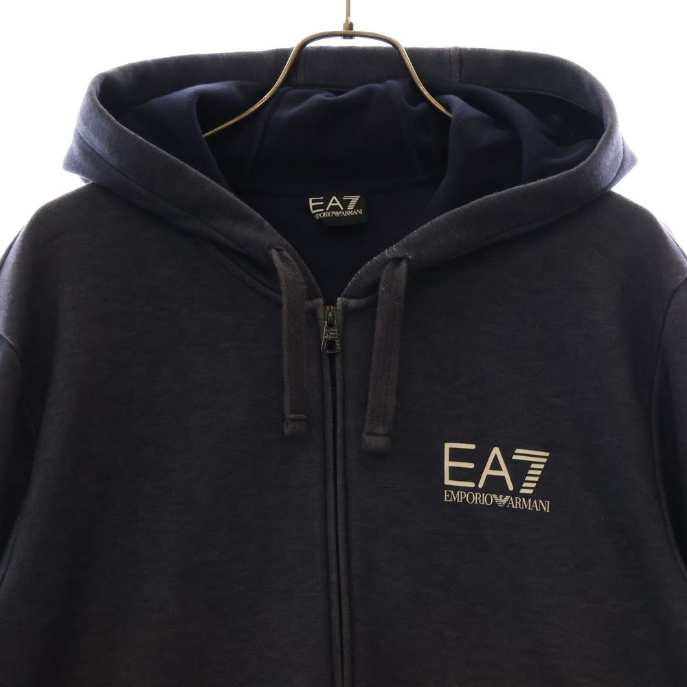EMPORIO ARMANI EA7 (エンポリオアルマーニイーエーセブン) LOGO