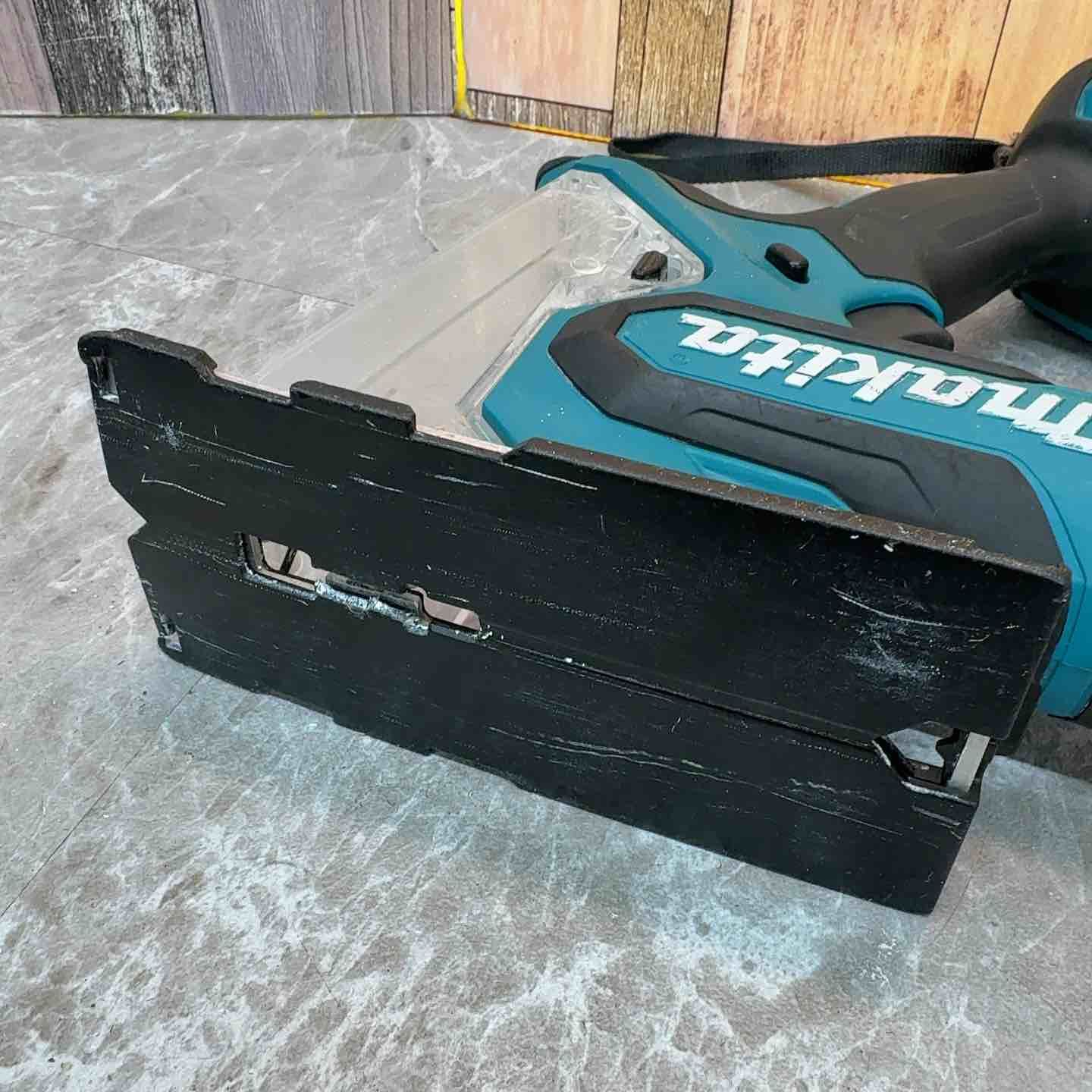 makita コードレスボードカッタ