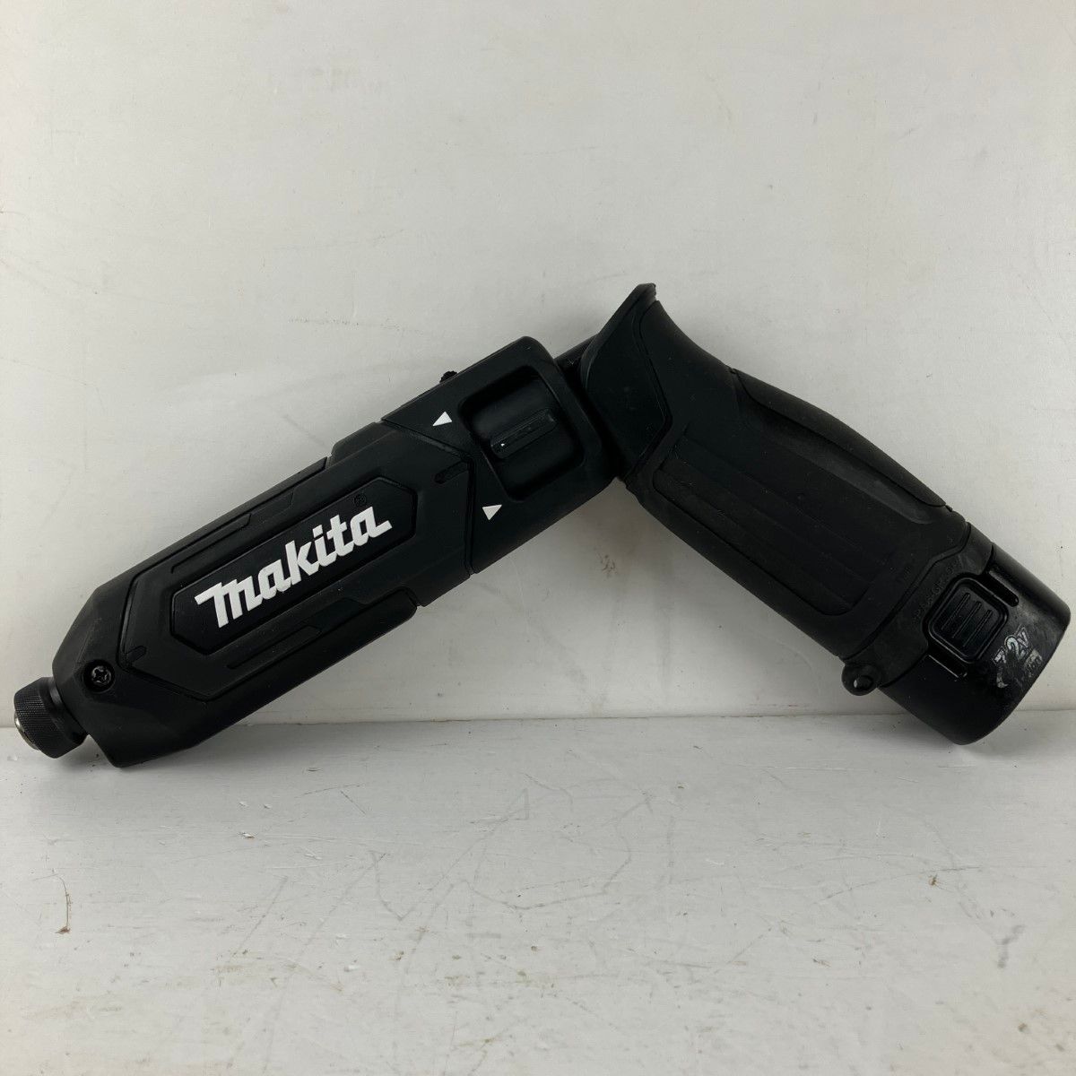 ЗЗMAKITA マキタ 7.2v 充電式ペンインパクトドライバ バッテリーx1付 充電器無し TD022D ブラック