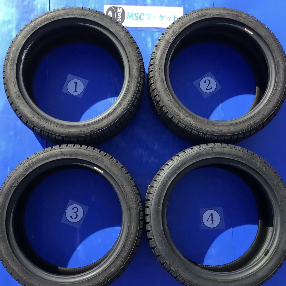 TOYO GIZ 18インチ スタッドレスタイヤ 225 45 R 18 4本