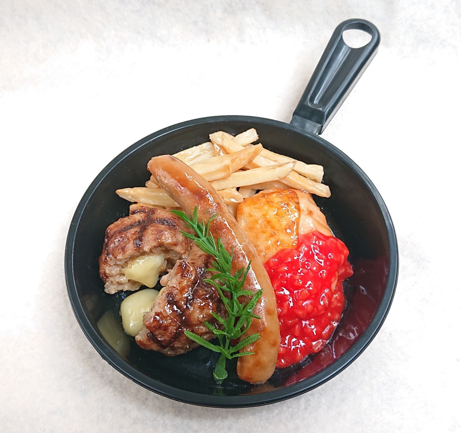 ビール N⑫25 食品サンプル 2点 焼肉プレート ミックスグリル 
