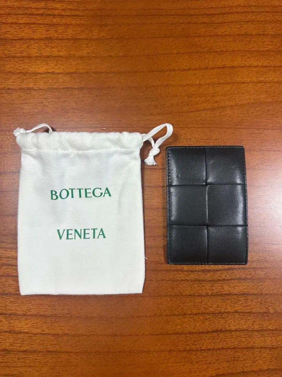 Bottega Veneta ボッテガヴェネタ カード ケース ラムスキン ＆ カーフレザー ブラック