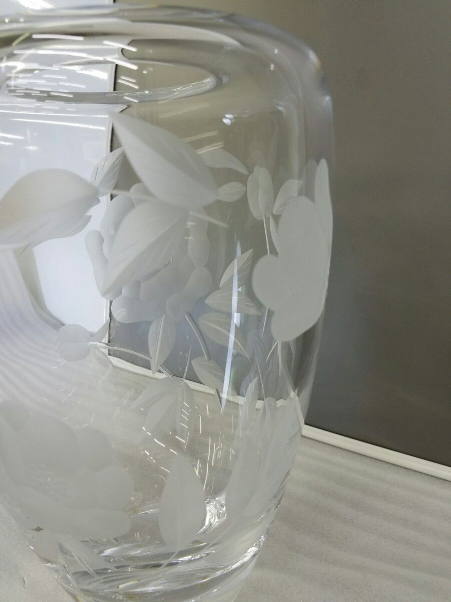 美品】 HOYAクリスタル 花瓶 大型花瓶 椿模様 - メルカリ