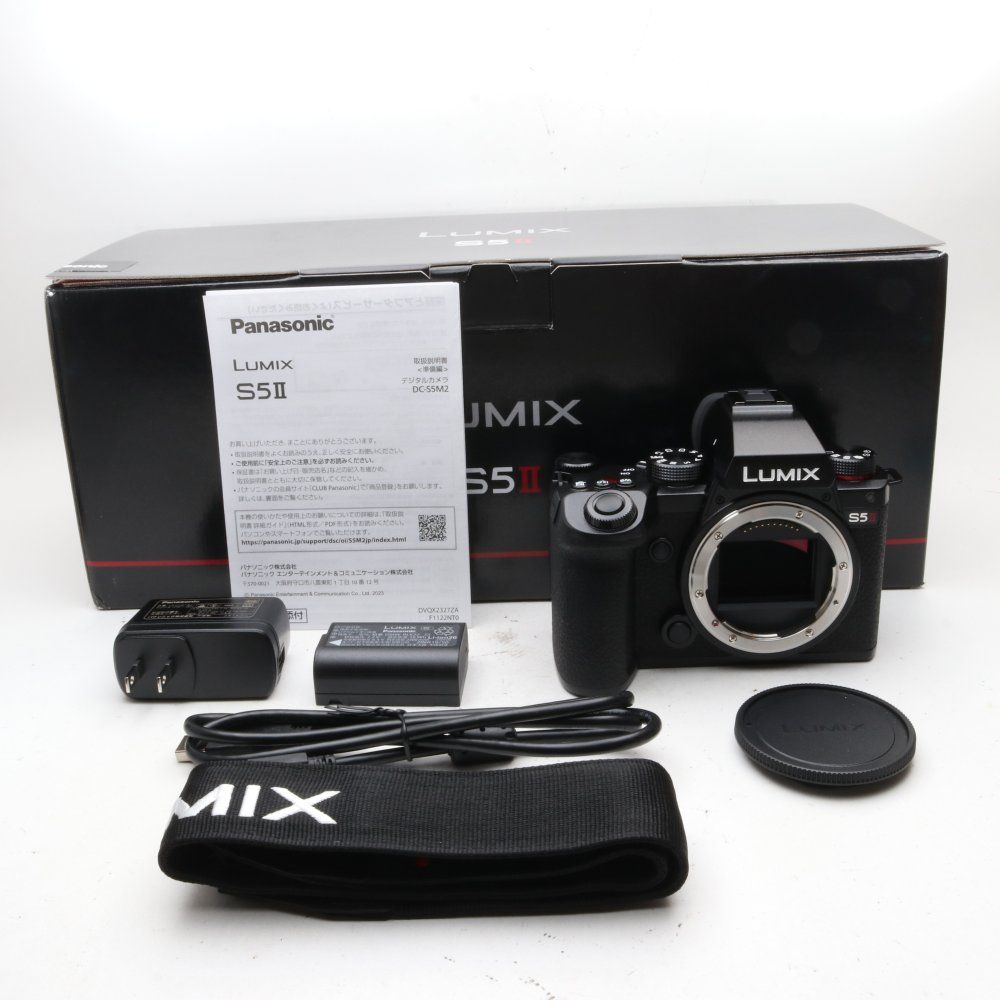 パナソニック Panasonic パナソニック フルサイズミラーレス一眼カメラ S5M2 ボディ ブラック DC-S5M2