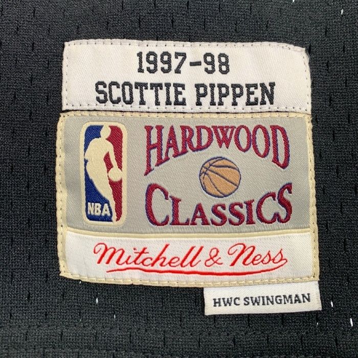 33