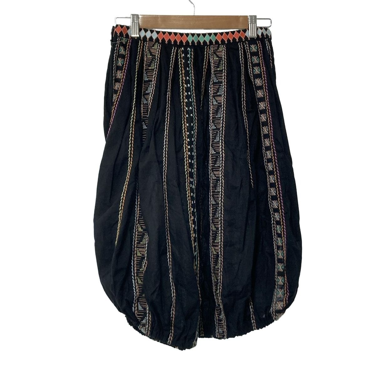 TSUMORI CHISATO 新品刺繍入りひざ丈スカート TSUMORI CHISATO 新品刺繍入りひざ丈スカート - メルカリ