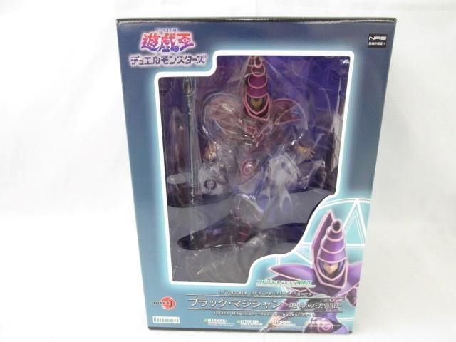 【未開封】 フィギュア 遊戯王 デュエルモンスターズ ARTFX J ブラック・マジシャン 運命の決闘!! 1/7 スケール コトブキヤ