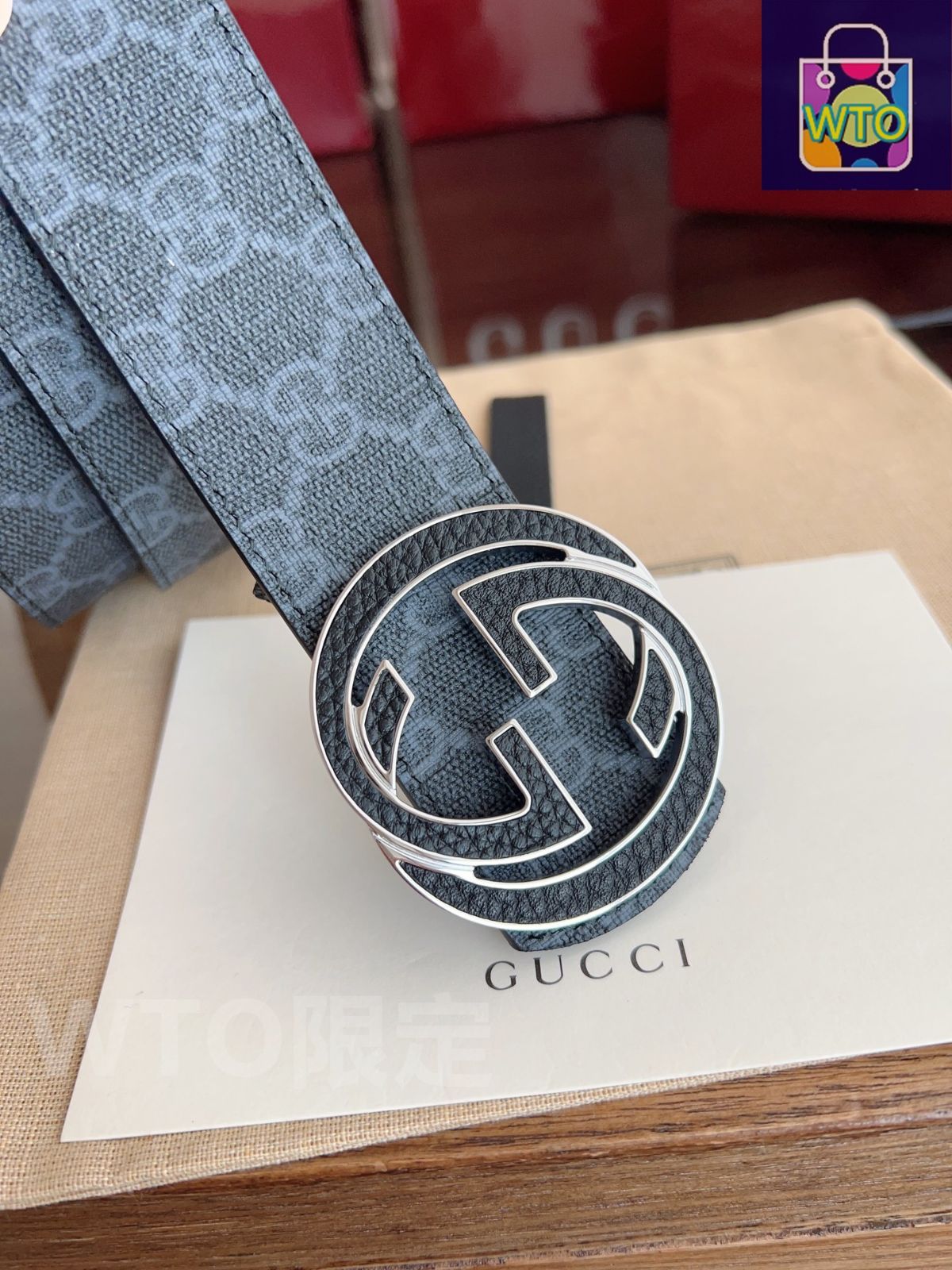GUCCI ダブルGロゴ メタルバックル GUCCI ダブルGロゴ メタルバックル