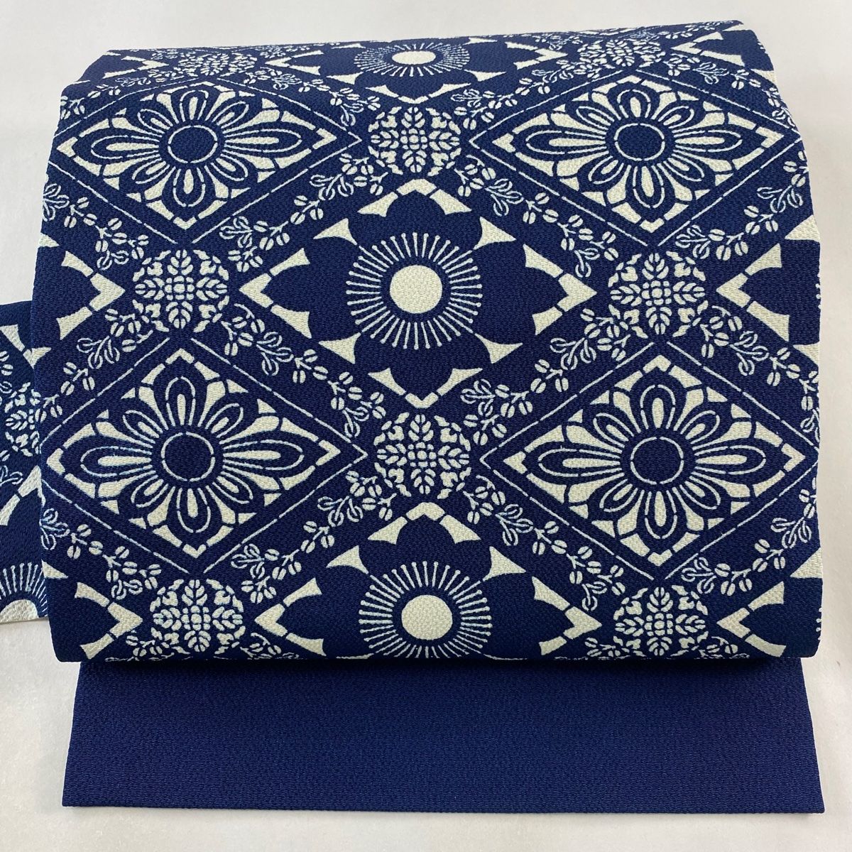 名古屋帯 美品 秀品 落款 蓮華錦 花 青灰色 正絹 【中古】