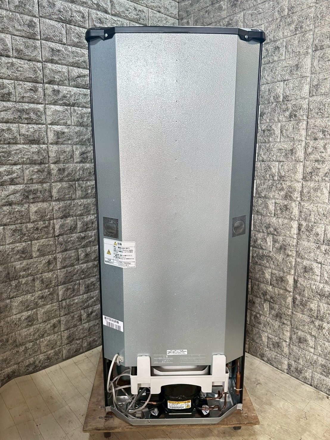 大阪送料無料☆3か月保障付き☆冷蔵庫☆三菱☆2ドア☆2022年☆MR-P15EG