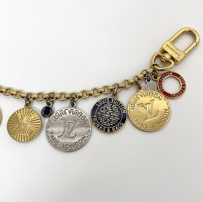 ルイ ヴィトン バッグチャーム ポルトクレ シェンヌ ゴールド シルバー