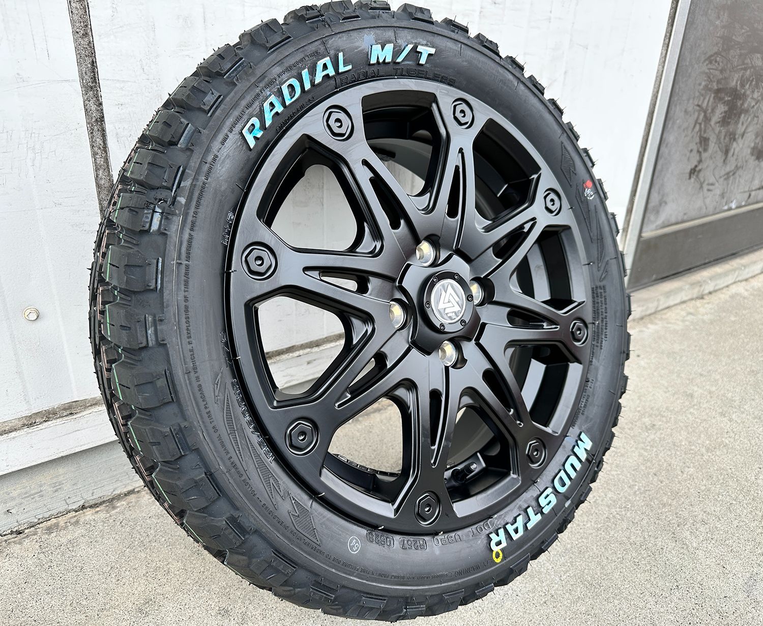 軽トラック ハイゼット ジャンボ ノーマル車高 タイヤホイール 新品4本