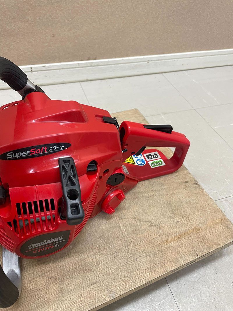 新ダイワ チェーンソー E2135S ハイパワー 軽スタート (D6480krxYM)