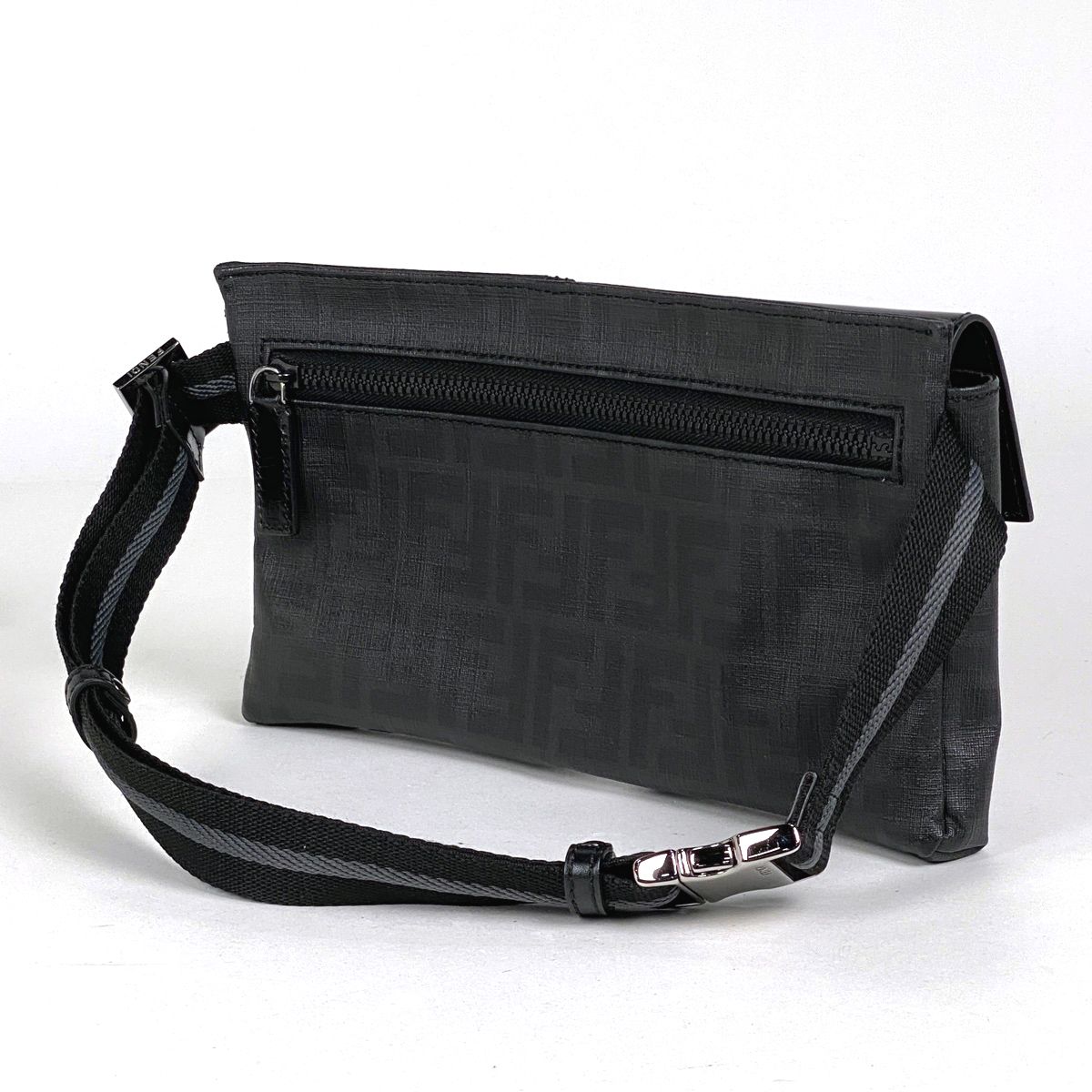 フェンディ FENDI ズッカ柄 ボディバッグ ウエストバッグ ボディバッグ コーティングキャンバス ブラック 7VA280 レディース