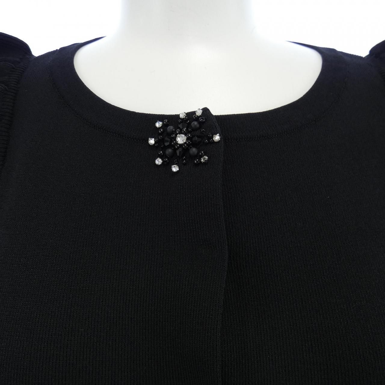 BE CHIC