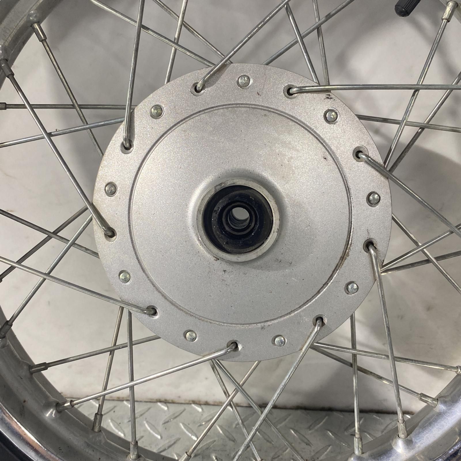 スーパーカブプロ 【フロントホイール】★美品★ HONDA スーパーカブ110プロ フロントホイール ホンダ - メルカリ