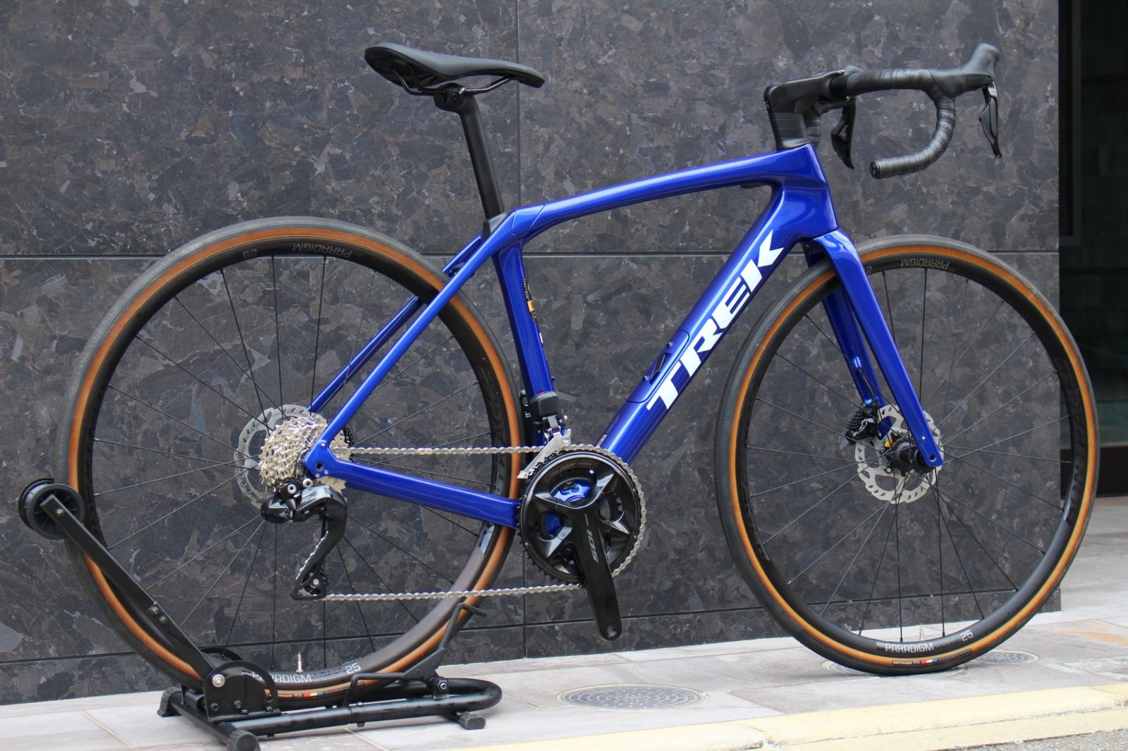 未走行品 トレック