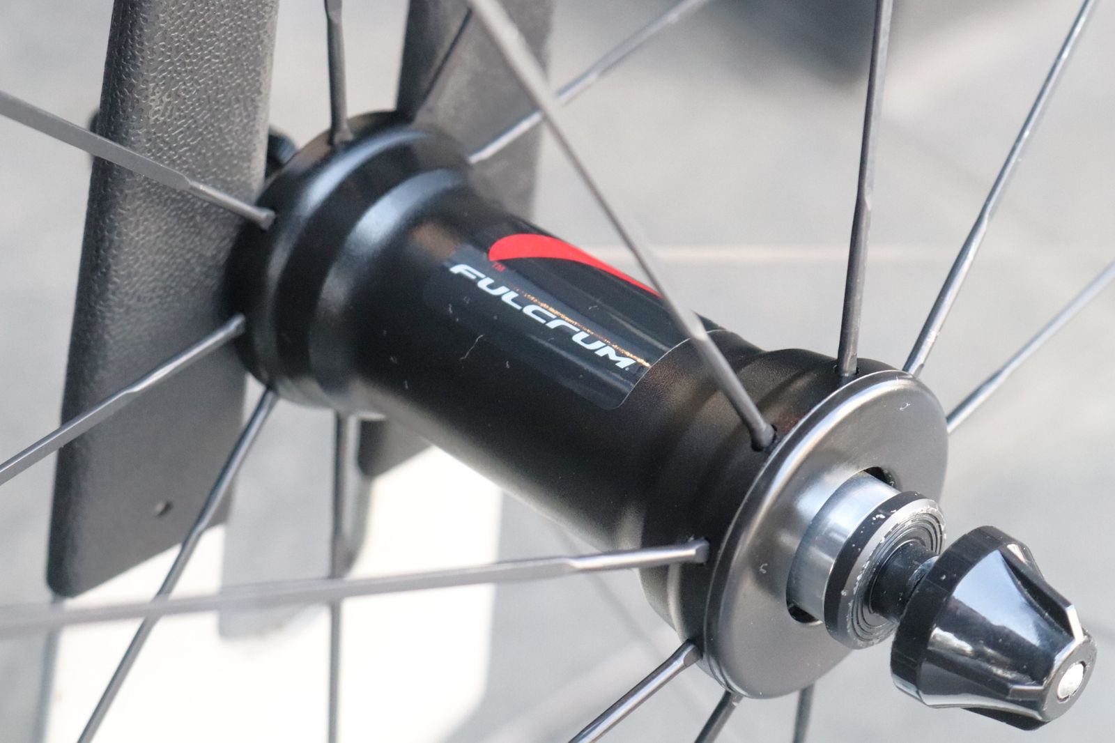 フルクラム FULCRUM レーシングクワトロ カーボン RACING QUATTRO