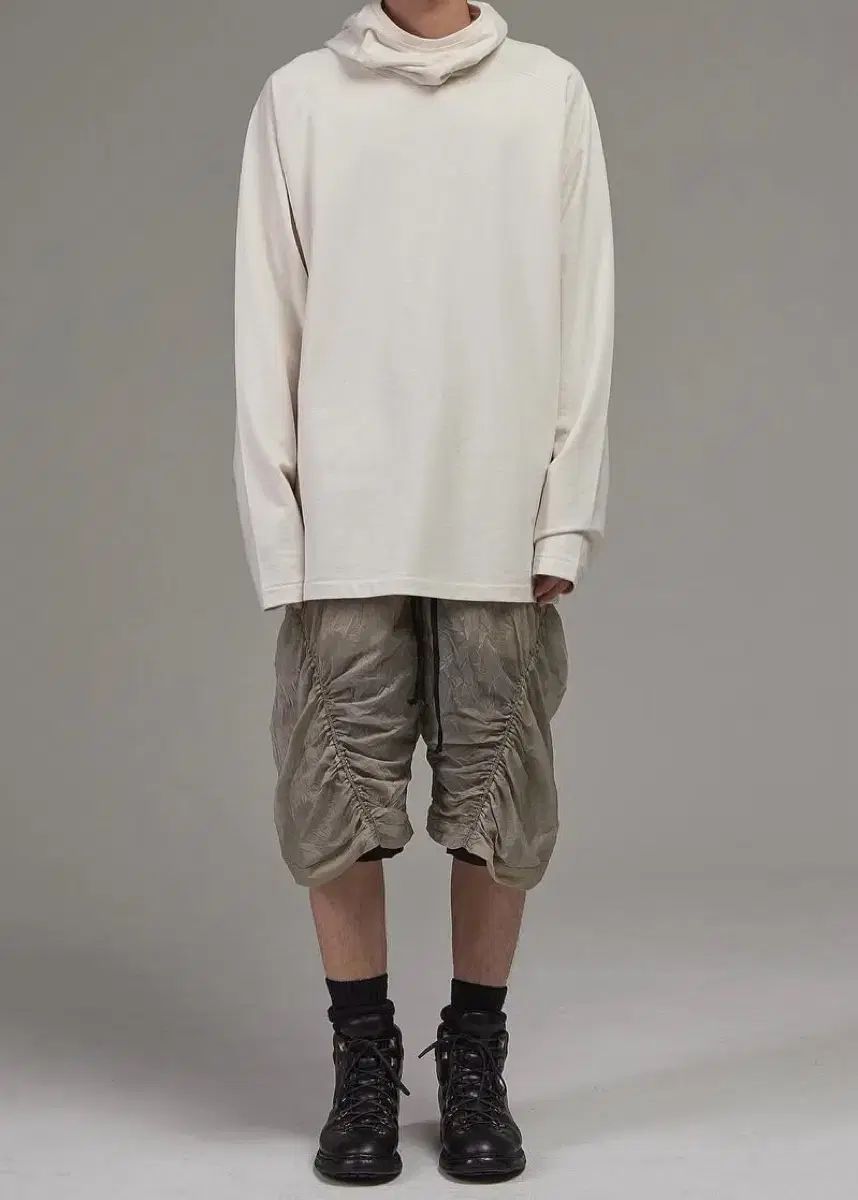 Lcbx Spiral shirring shorts
