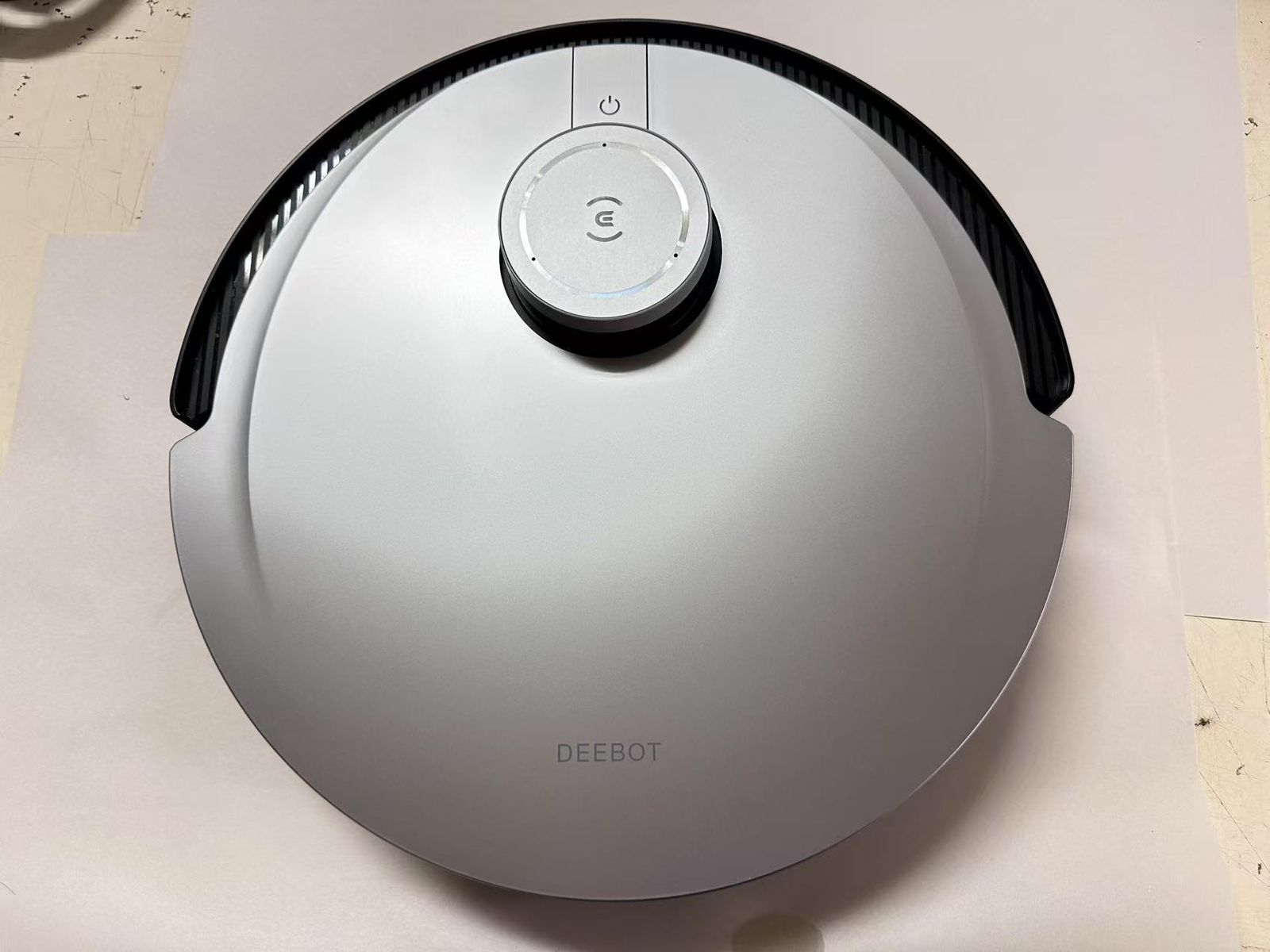 ロボット掃除機 DEEBOT