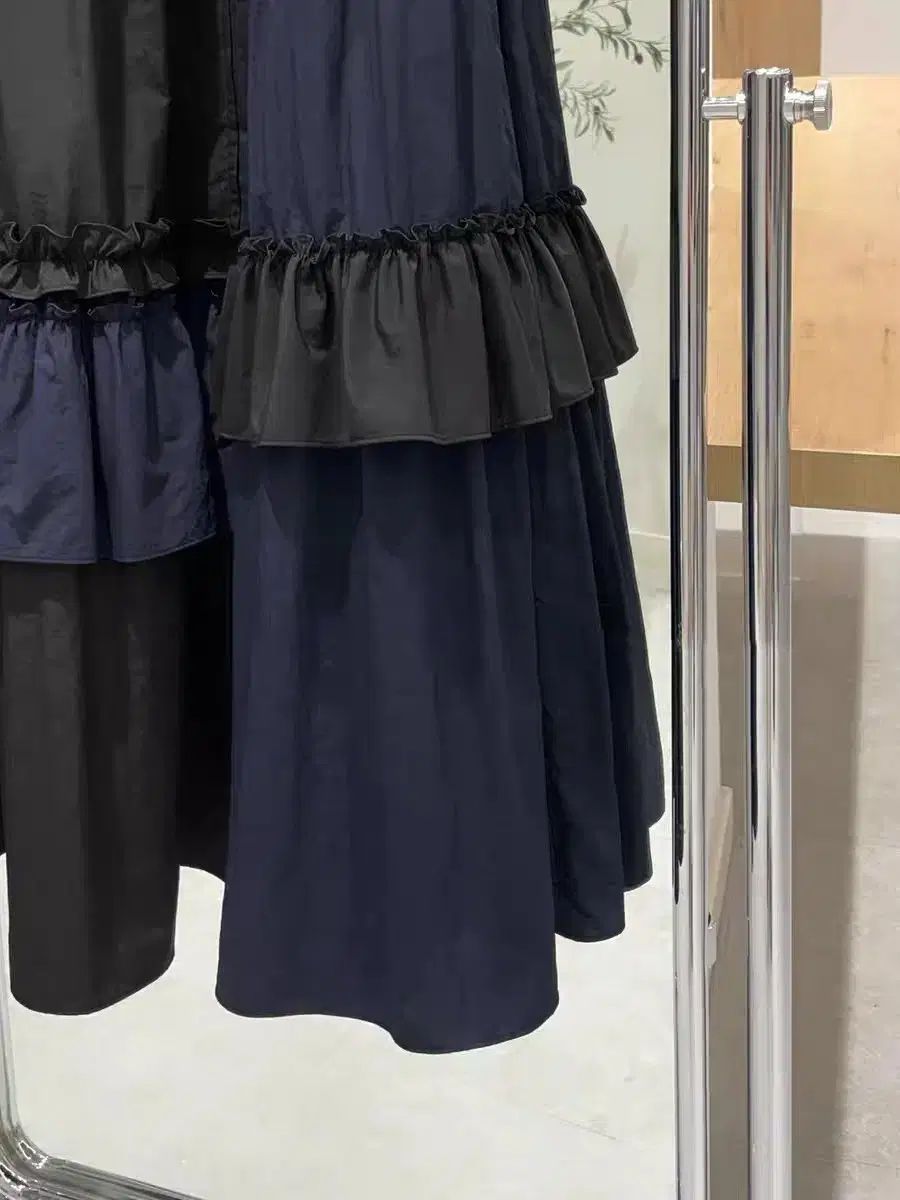 美品 MM6 Maison Margiela エムエムシックス メゾンマルジェラ サテン  