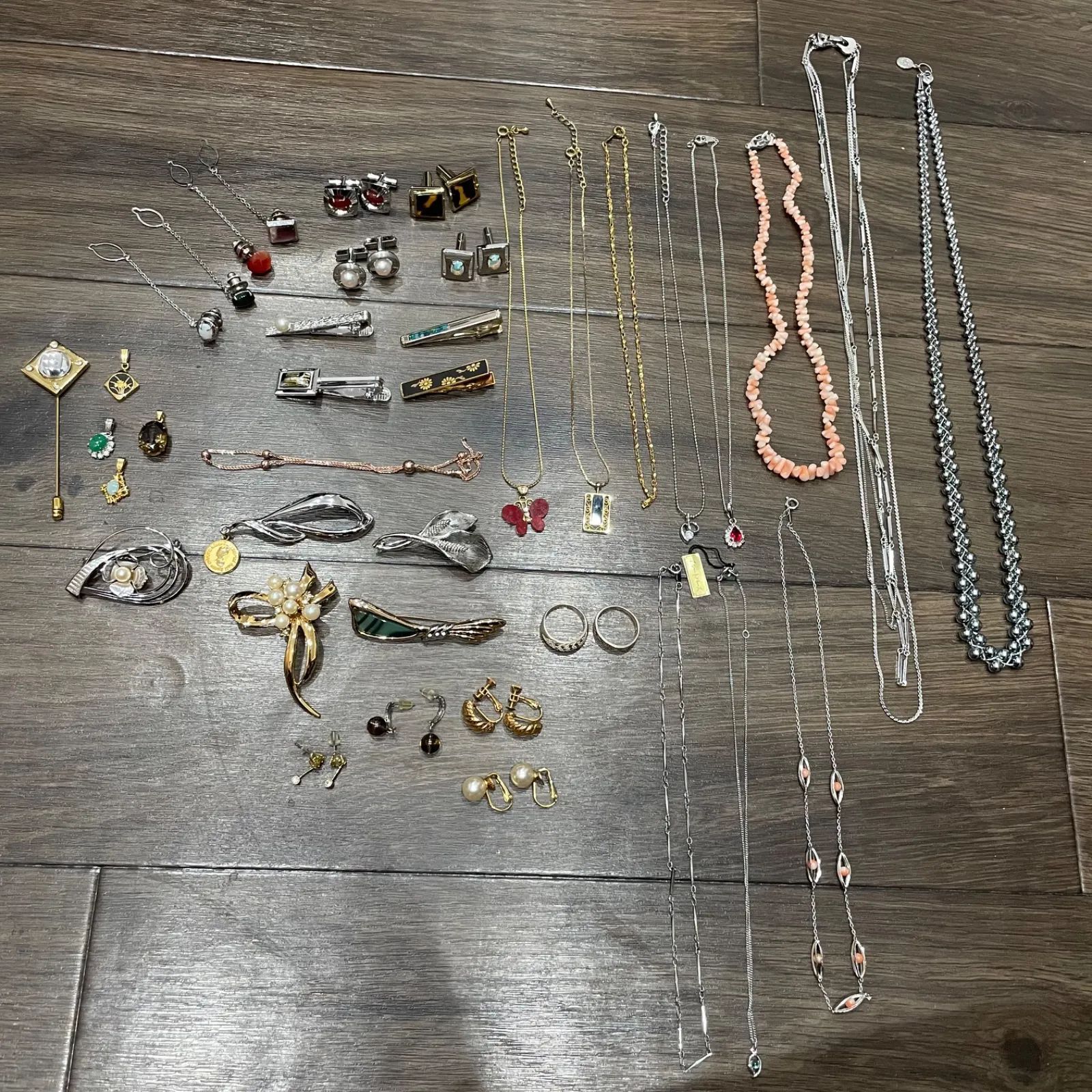 値下げ！遺品整理 イヤリング ネックレス 時計 ブローチ
