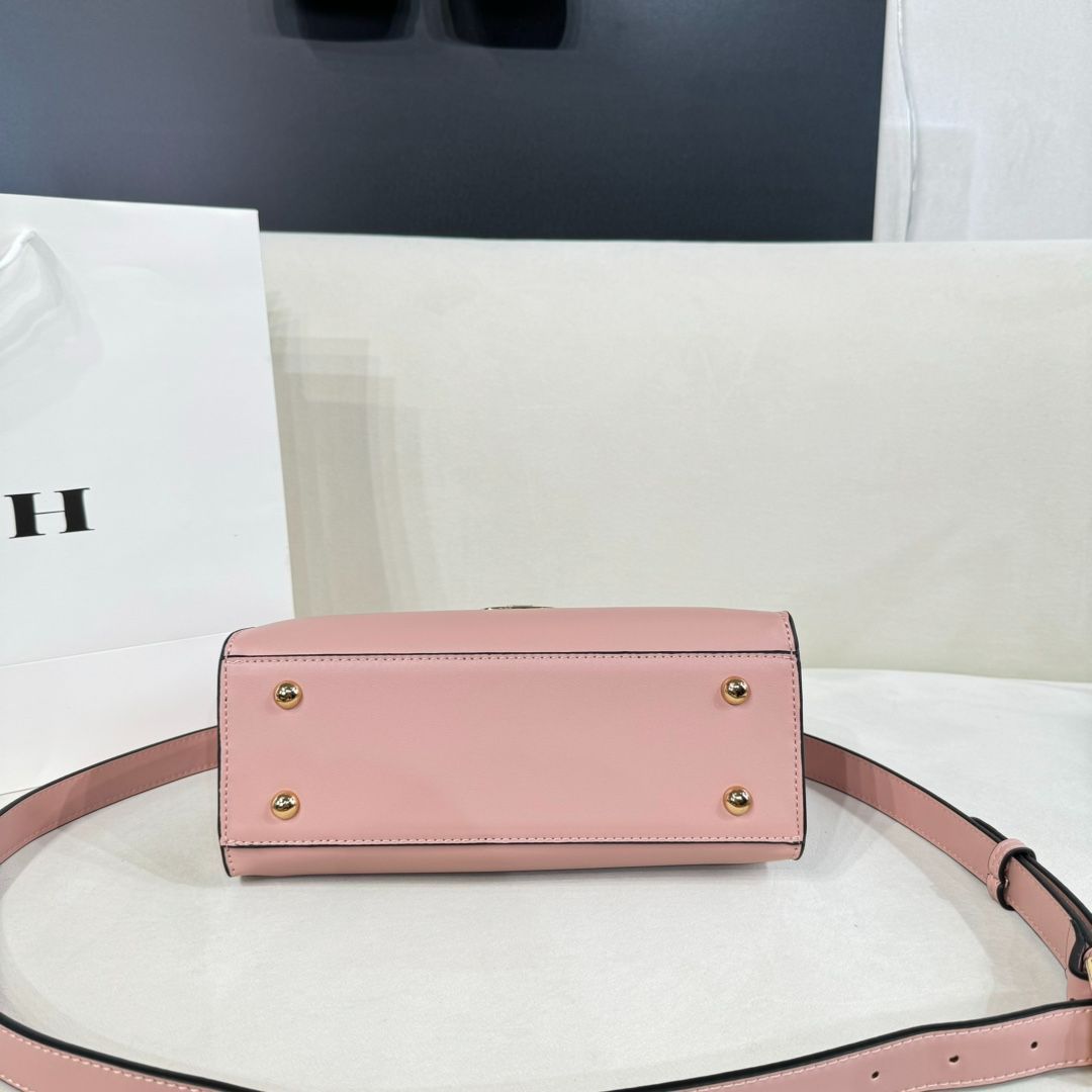 【再値下げ！美品】COACH コーチ アイボリー ハンドバッグ 再値下げ！美品】COACH コーチ アイボリー ハンドバッグ - メルカリ