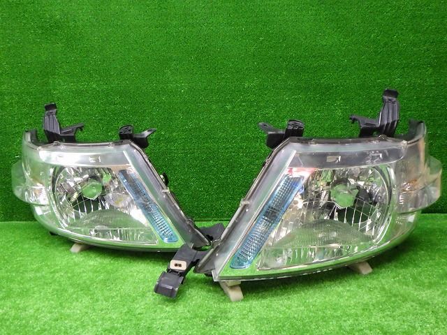 セレナ C25 前期 ヘッドライト 左右 ハロゲン レベ付 KOITO 100-24858