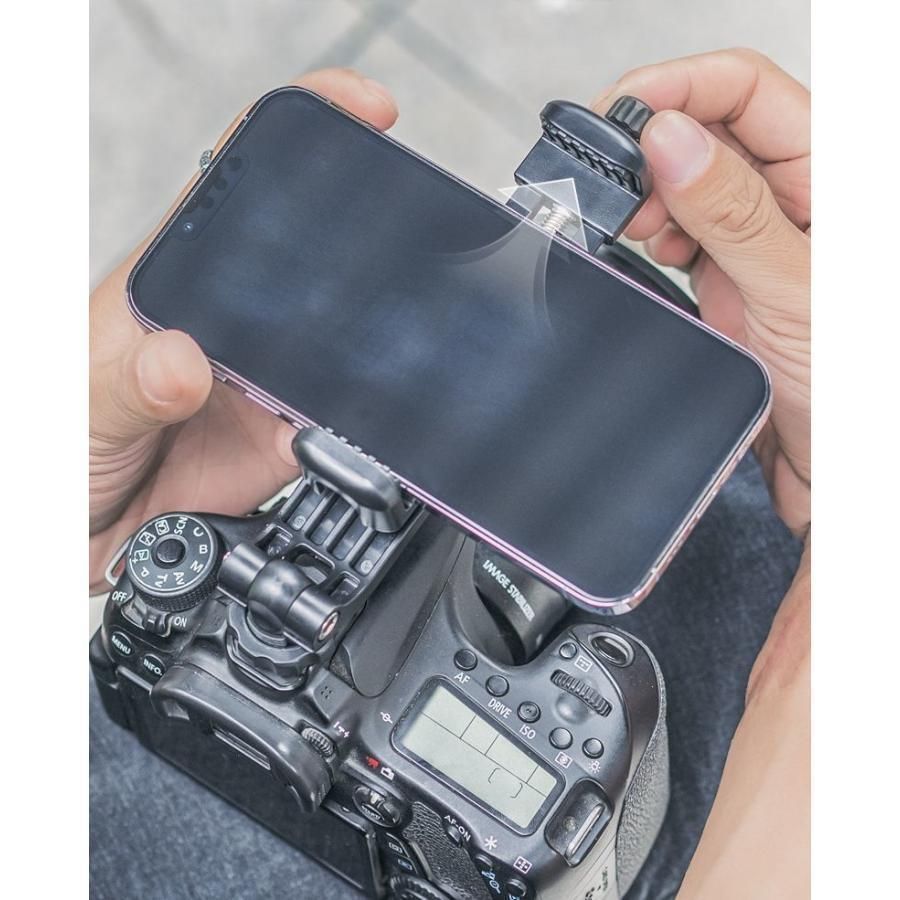スマートフォンをカメラに取り付け 同時撮影
