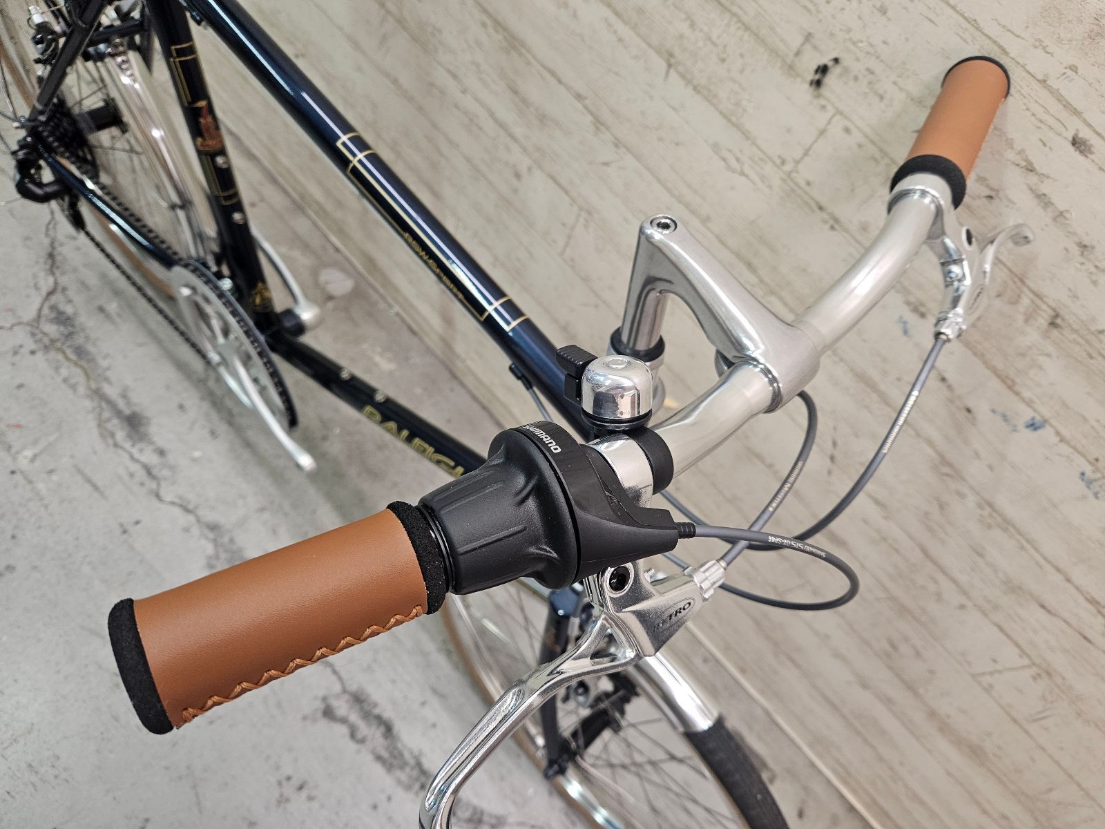 □【 西濃運輸 発送のみ 】 ほぼ未使用!! RALEIGH RSW SPORT size:48