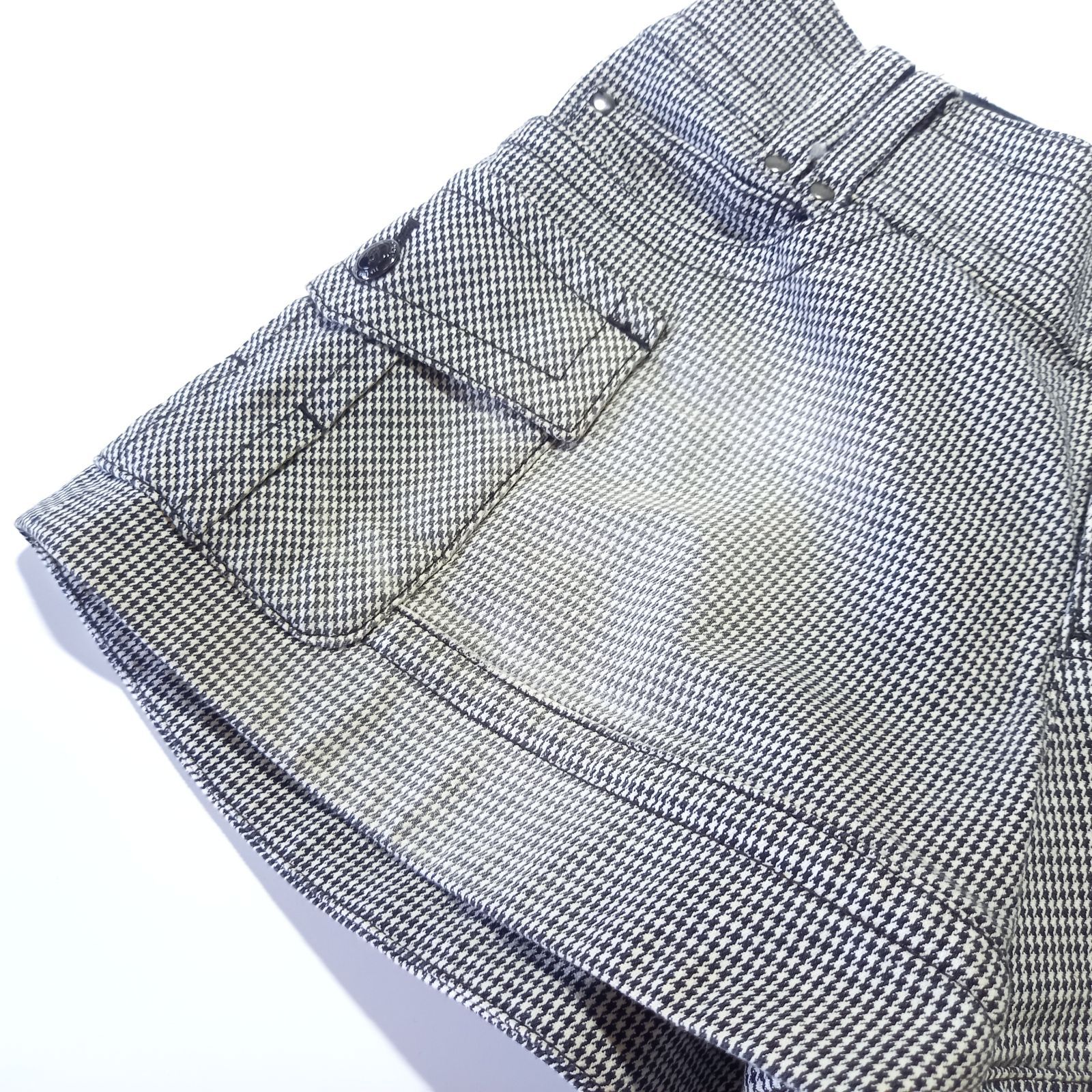 バーバリーブルーレーベル チェック柄ショートパンツ 38