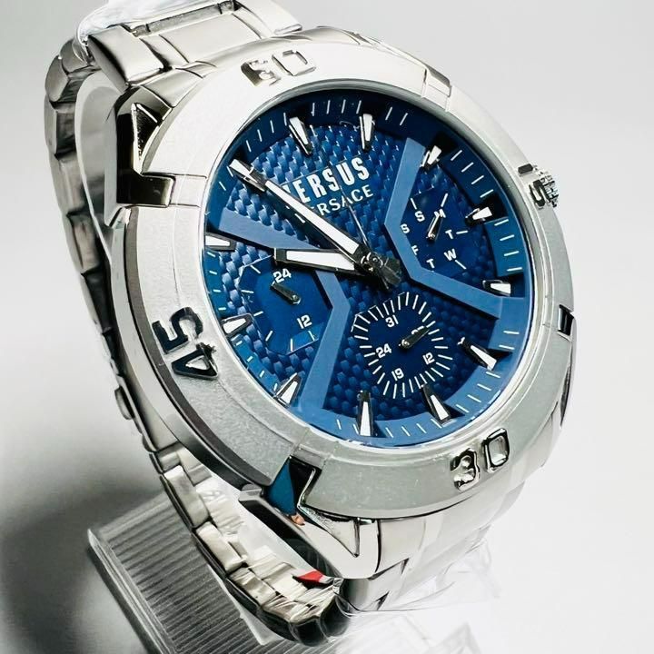 【新品】ヴェルサス/ヴェルサーチ 定価4万円 シルバー クォーツ メンズ腕時計佳代の時計一覧はこちら