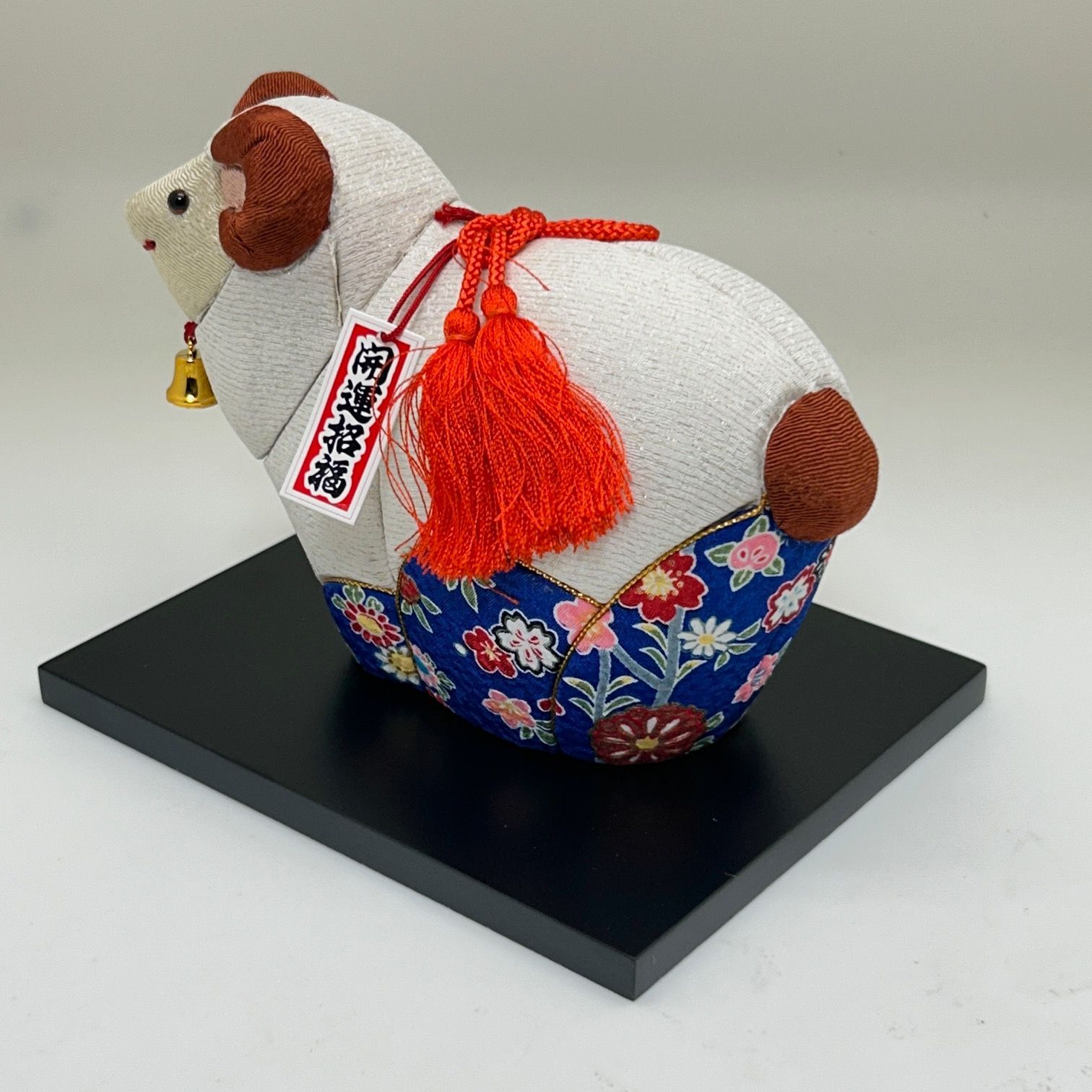 商品番号MS-ETO8-4】木目込み人形 干支シリーズ 未 羊（花柄） 高さ