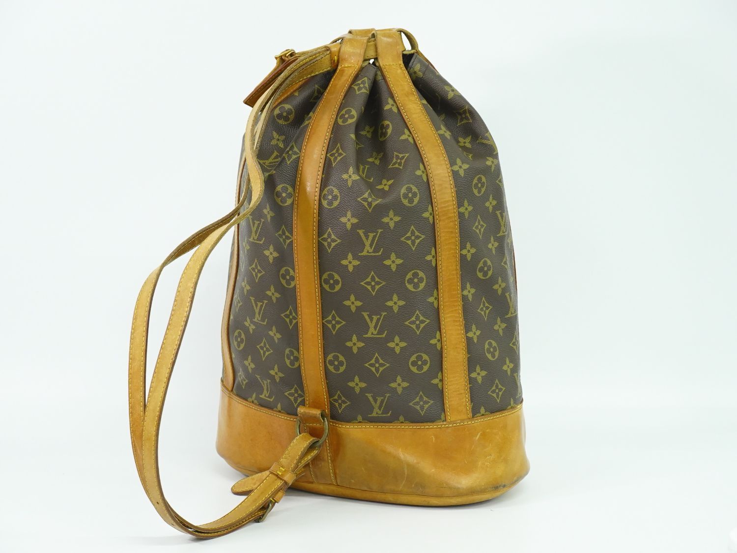 VUITTON