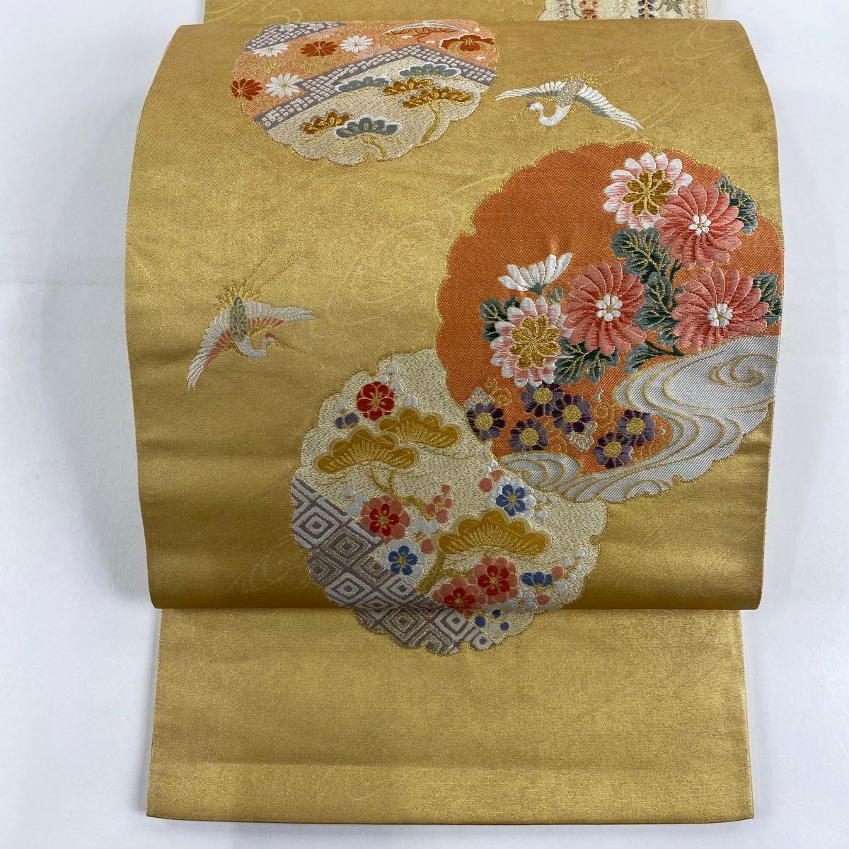 袋帯 秀品 雪輪重ね文 本金引箔 金糸 金色 六通 正絹