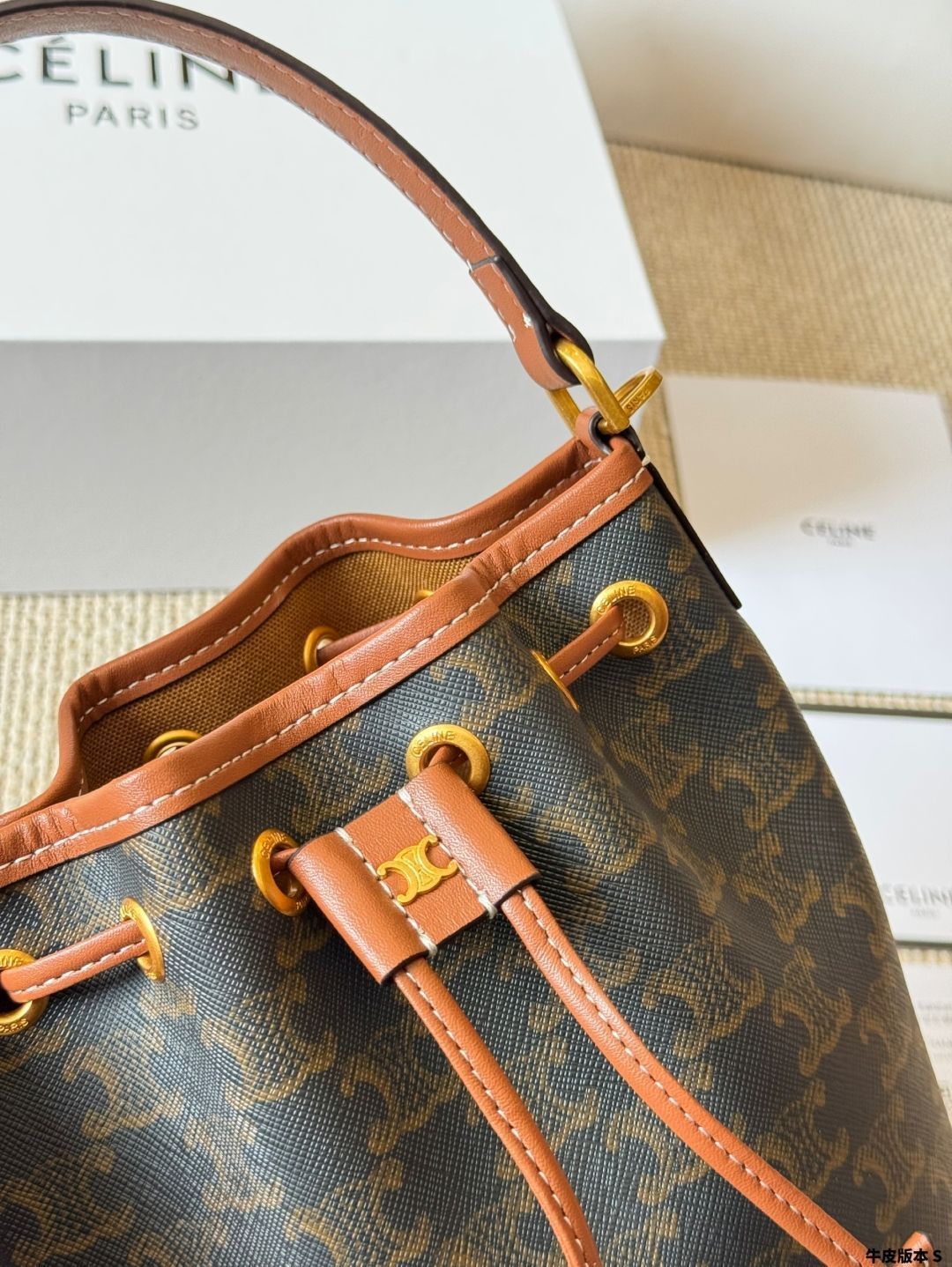 ナチュラルな♪ ドロスト付き バッグ CELINE ティーン ◆ クララ セリーヌ(CELINE)セリーヌ ティーン ドローストリング