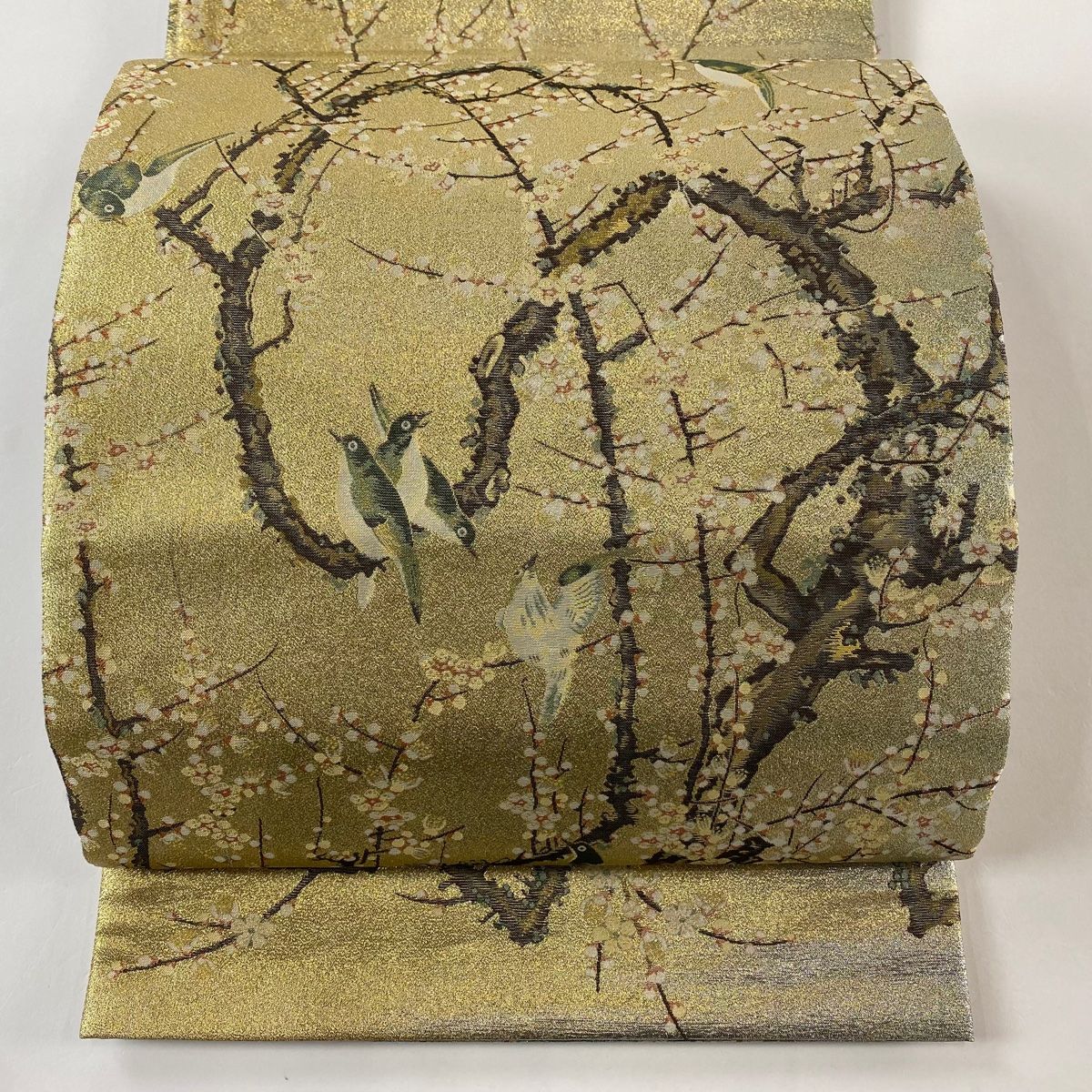 丸帯 日本の宝 プラチナ本金箔 花鳥 草花 金糸 金色 お太鼓柄 正絹