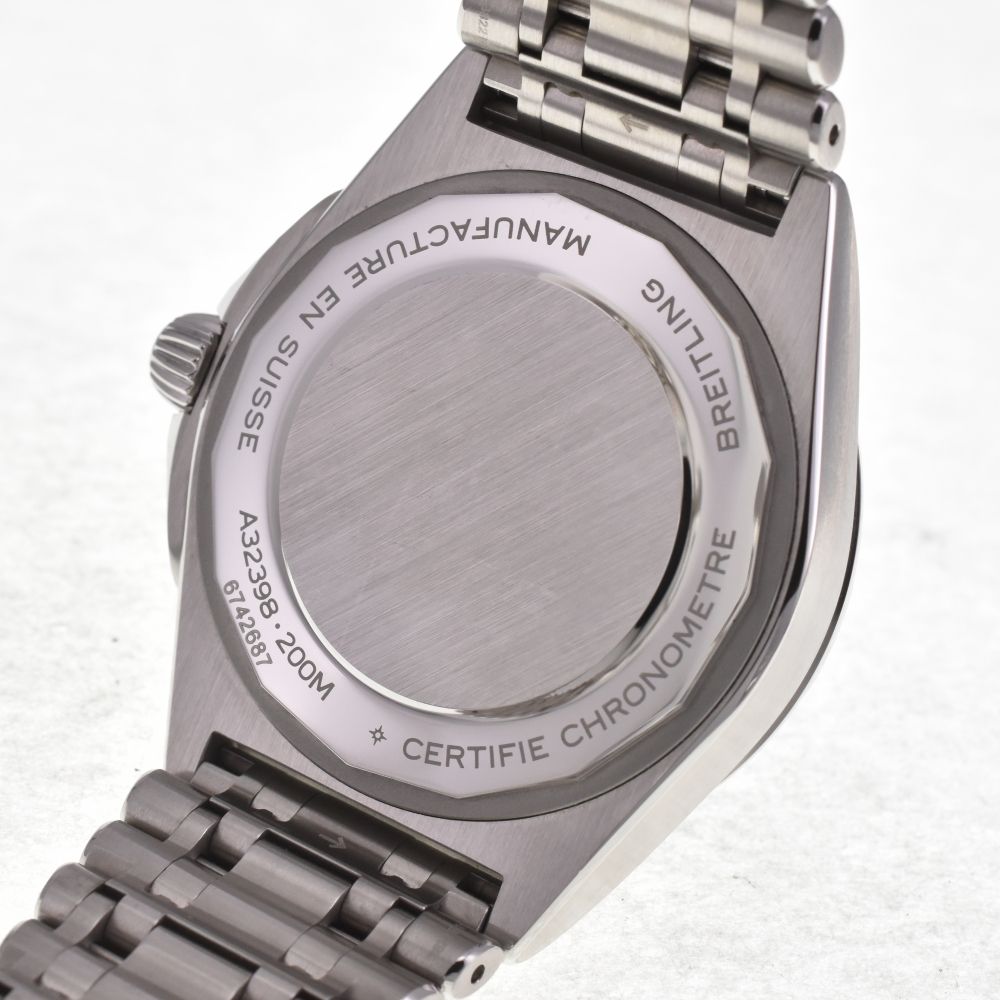 ブライトリング BREITLING A32398 BREITLINGのクロノマット オートマチック GMT 40「A32398101B1A1