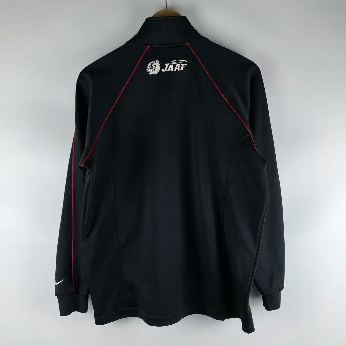 ファイントラック フロウラップ フーディ L ブラック FinetrackファイントラックフロウラップフーディメンズL