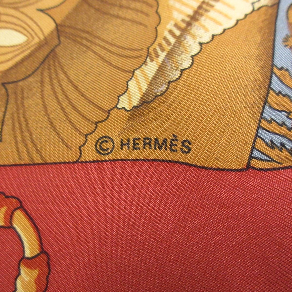 HERMES(エルメス) スカーフ美品 カレ90 グレー×ブラウン×マルチ Soleil de Soie
