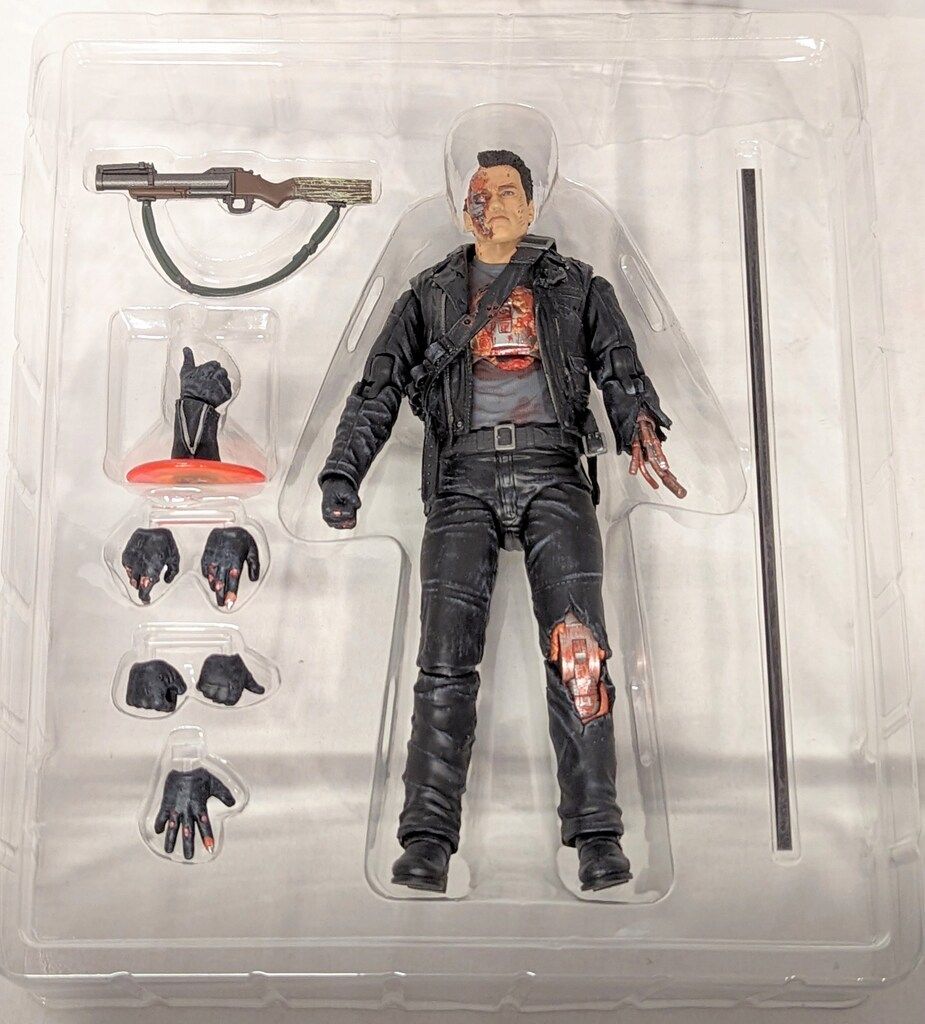メディコム トイ MAFEX T-800 (TERMINATOR 2 / BATTLE DAMAGE VER) 191