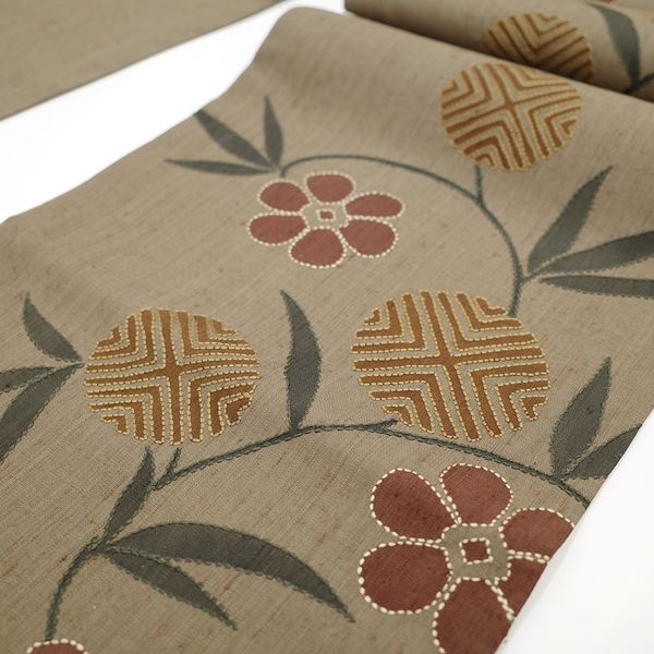 ご成約です 逸品 手の込んだ刺子が素晴らしい 正絹袋帯 新古品】 袋帯 刺し子 刺繍 縦節紬 手刺繍 正絹 絹 手染め オリーブ