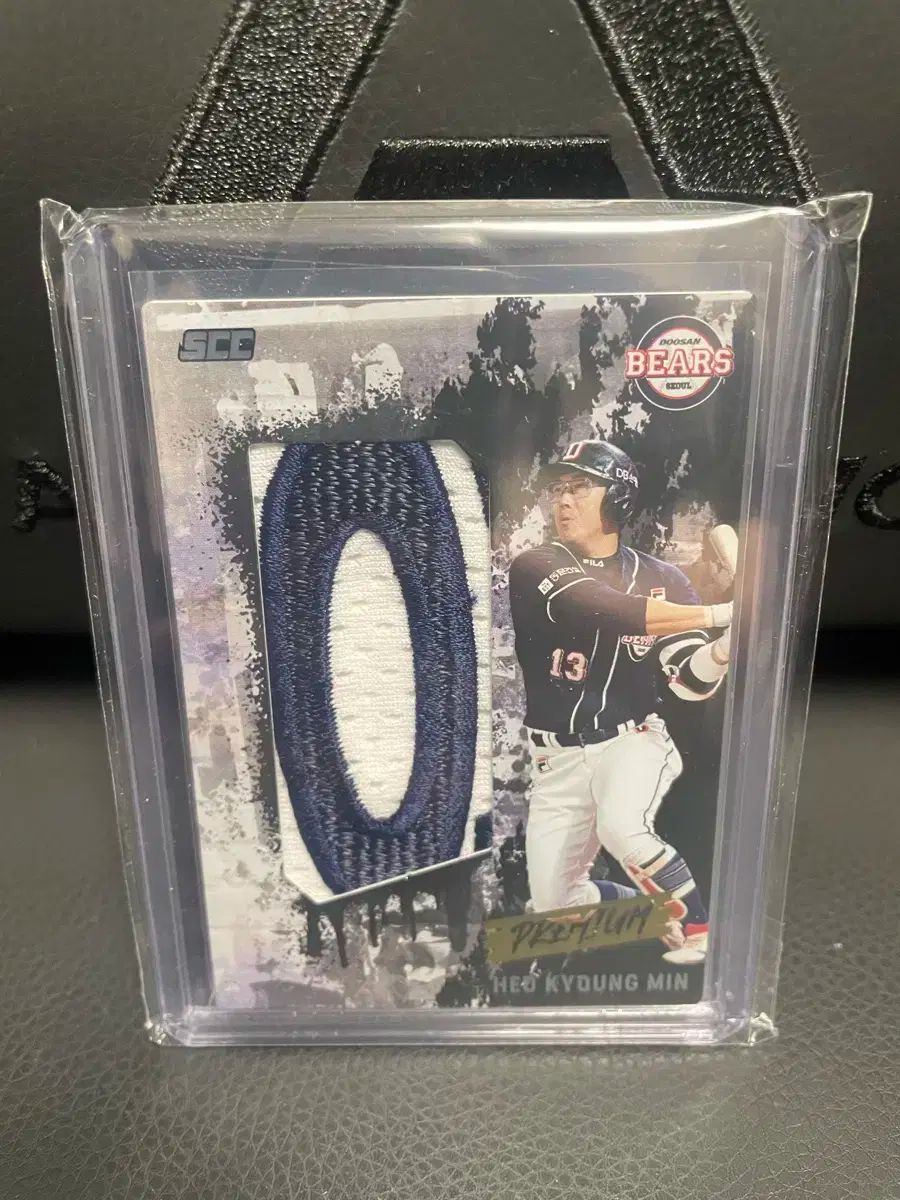 2024 scc カーボン 斗山ベアーズ ホ・ギョンミン ゴールドパッチ 5 限定