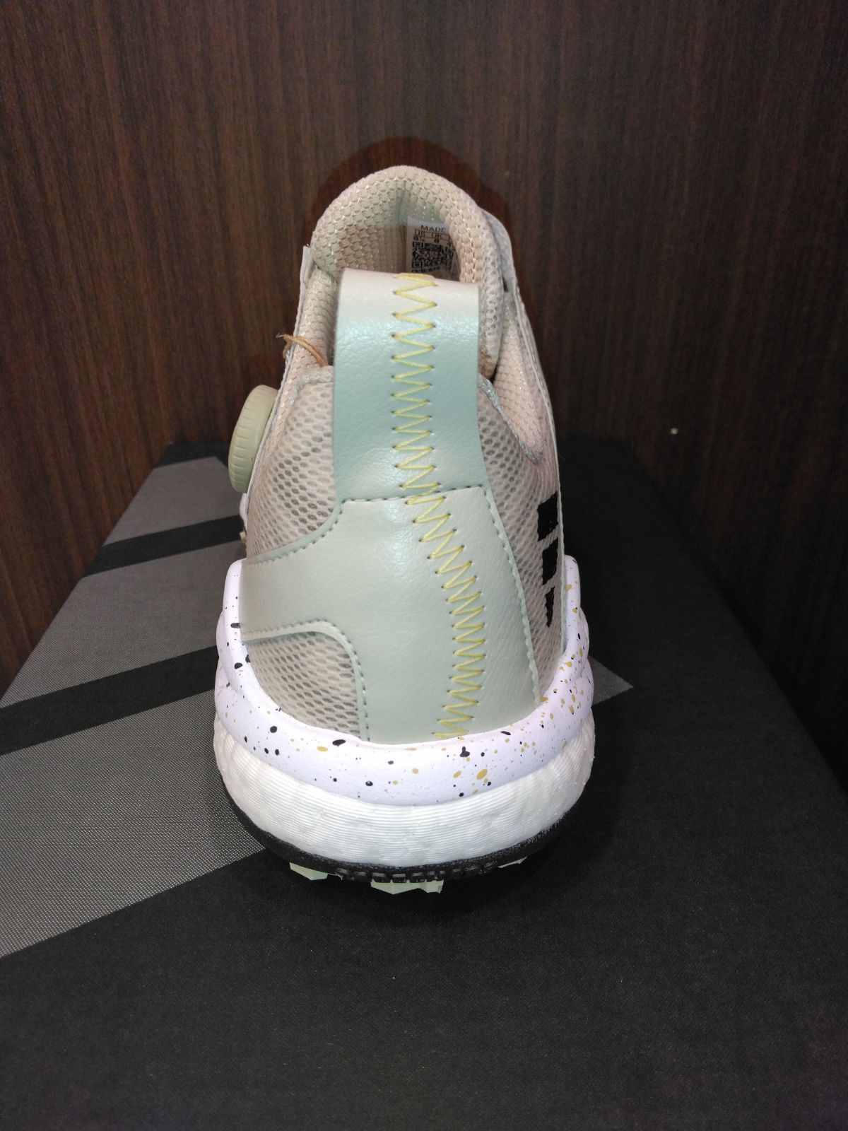 限定！【新品未使用】アディダス コードカオス 25 ボア NKZ93 スパイクレス ゴルフシューズ メンズ 2024年モデル  (新橋店) 介護靴 バックル